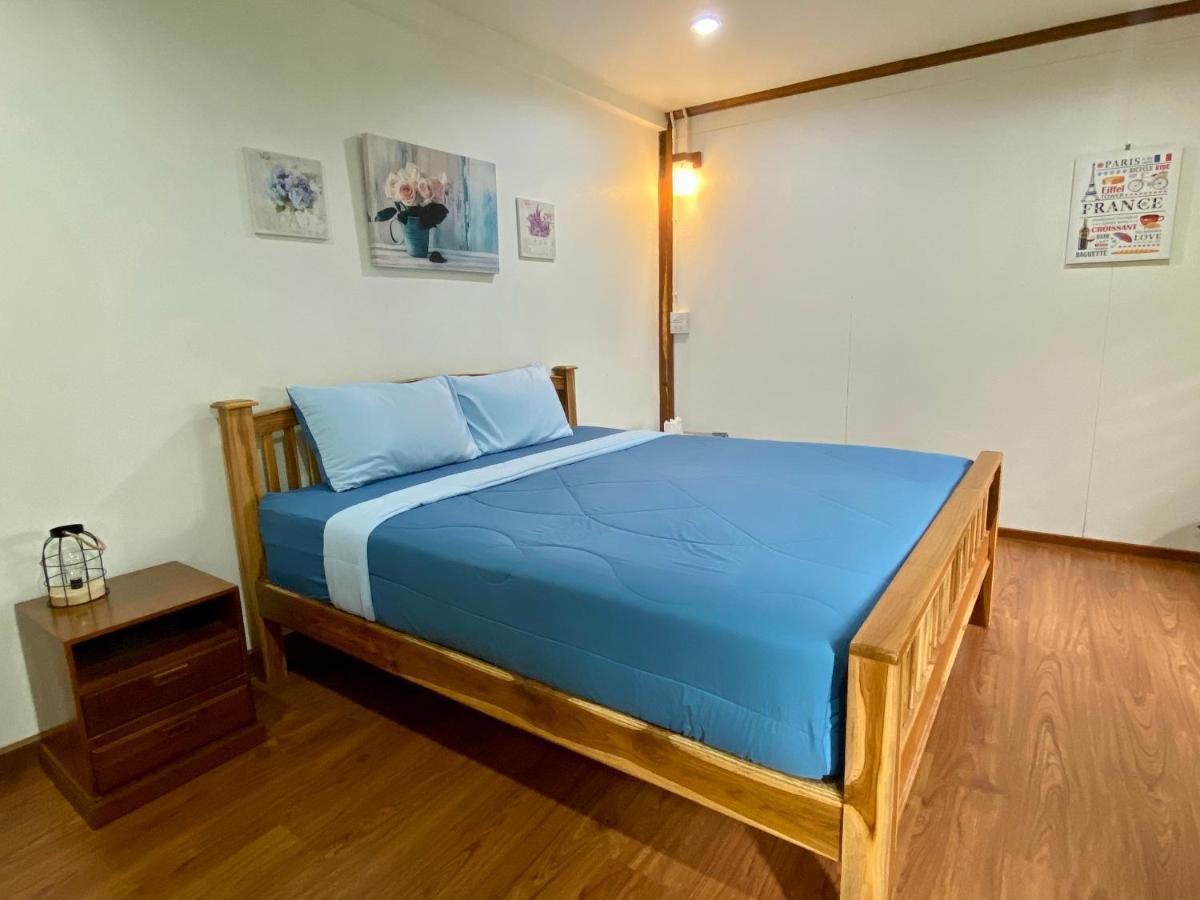 Tha Ma-O Bouteak Homestay - Self Check-In Lampang Luaran gambar