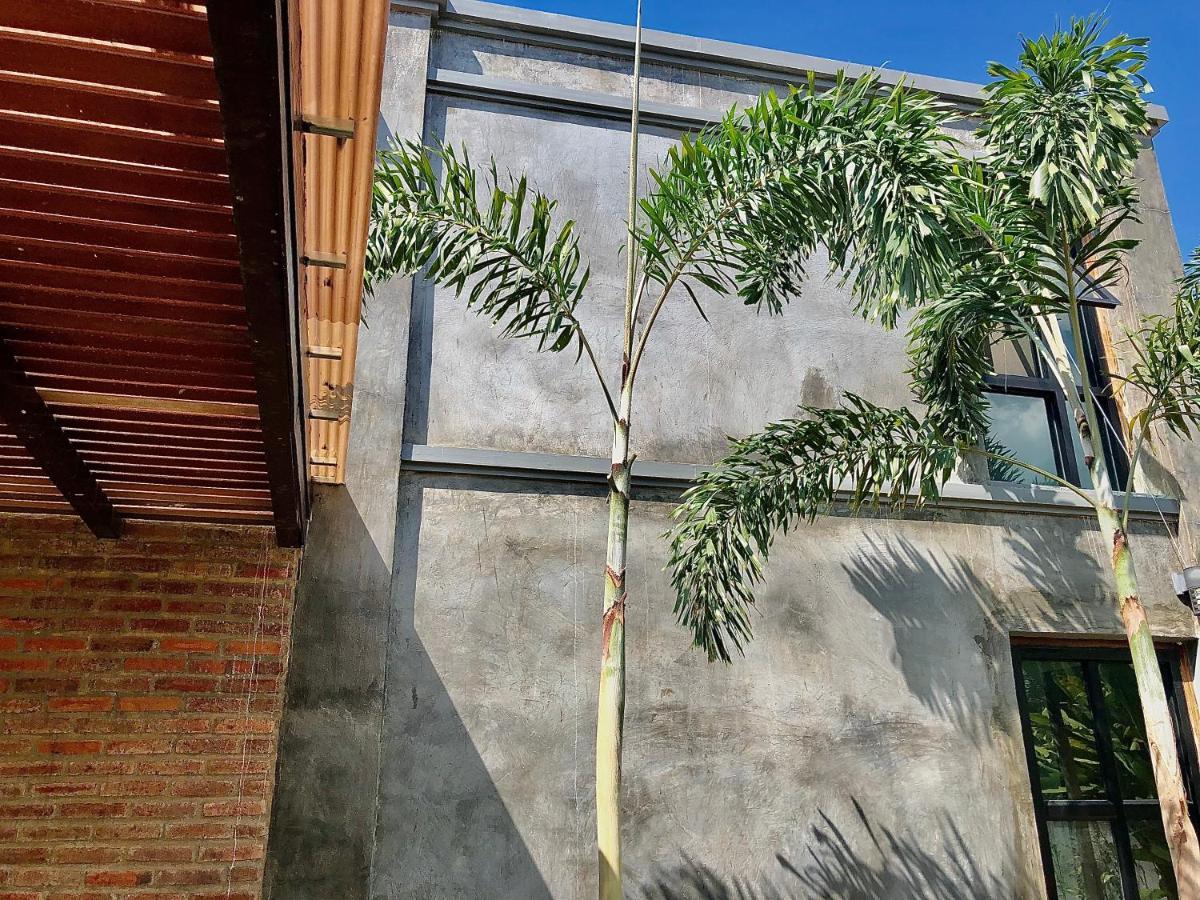 Tha Ma-O Bouteak Homestay - Self Check-In Lampang Luaran gambar