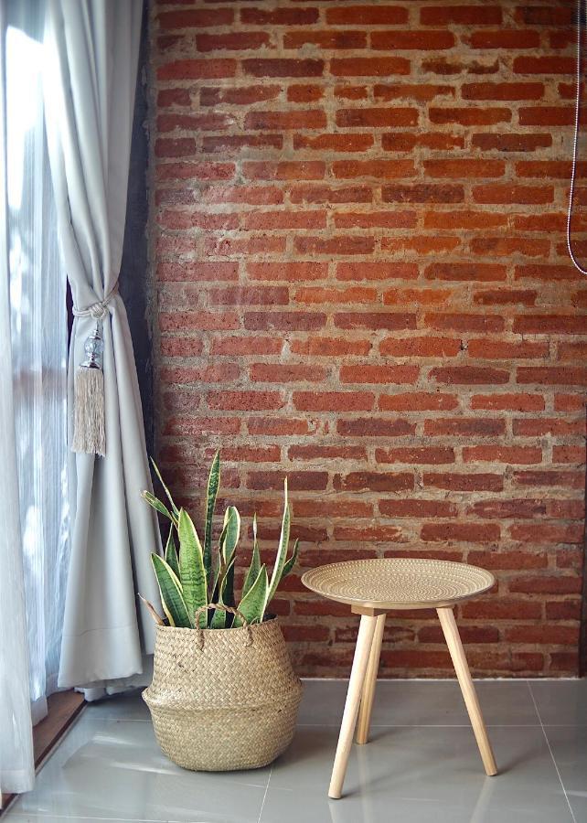 Tha Ma-O Bouteak Homestay - Self Check-In Lampang Luaran gambar