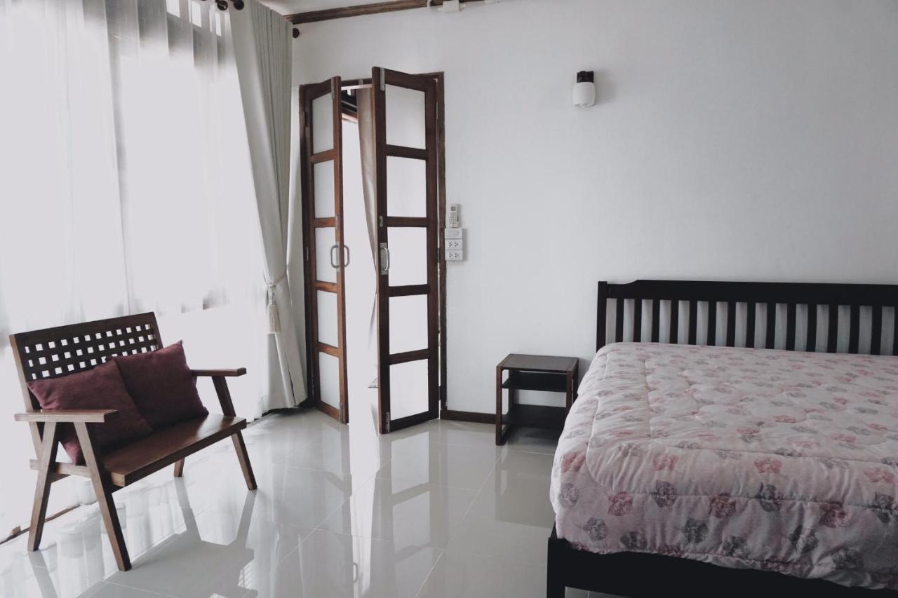 Tha Ma-O Bouteak Homestay - Self Check-In Lampang Luaran gambar