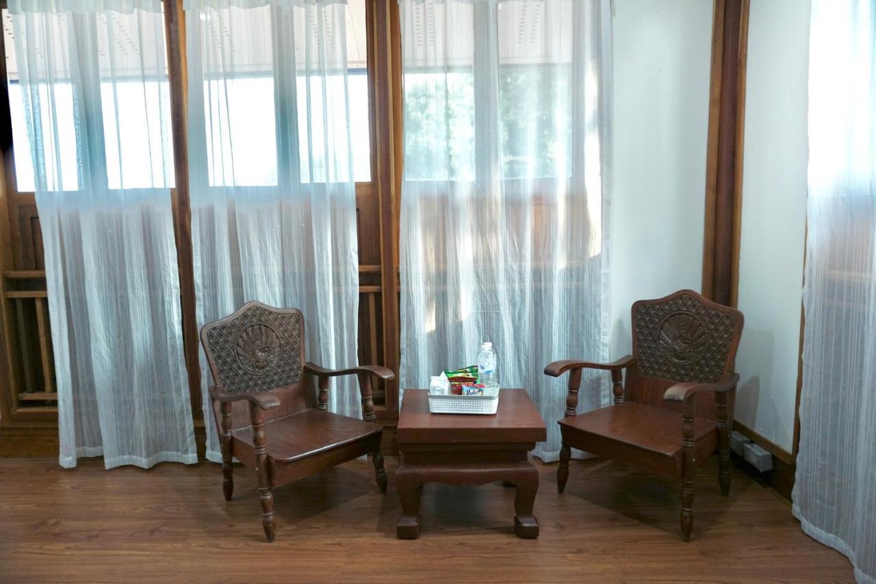 Tha Ma-O Bouteak Homestay - Self Check-In Lampang Luaran gambar